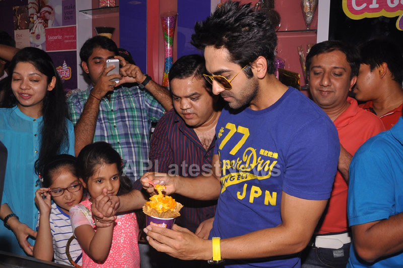 Bollywood Actor Ayushman Khurana launches Cream stone Flavours - Picture 10