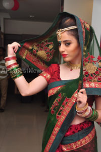 Bridal Make-up to the women of Hyderabad at Lakme, Kondapur and Somajiguda - Picture 5