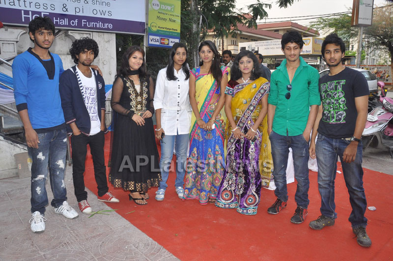 Hall of Furniture Launched at Banjara hills Inaugurated By 3G Love Movie Team - Picture 13