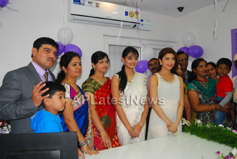 Homeo Trends Hospital Opened Inaugurated by Tollywood Actress Pranitha - Picture 18
