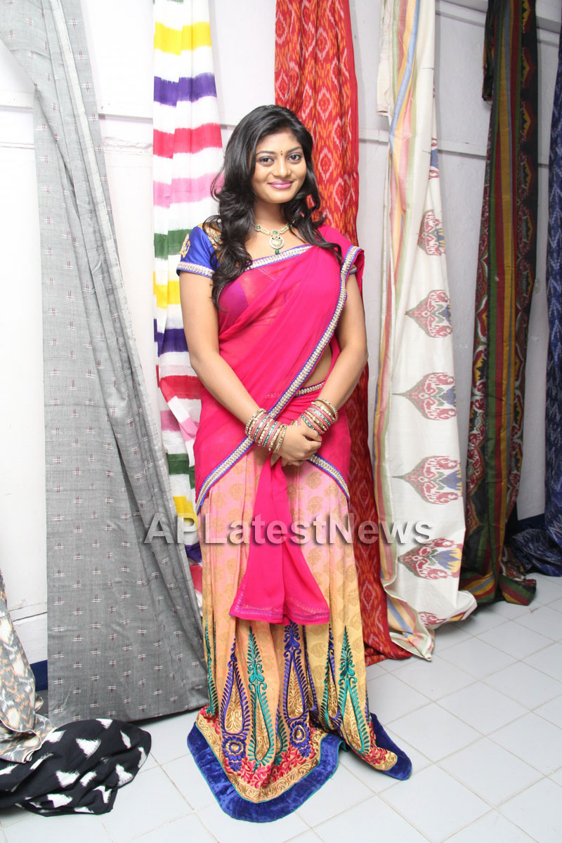 Artisans showcase their work at Pochampally IKAT Art Mela - Actress Sowmya, Secunderabad - Picture 14
