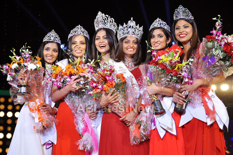 Indian Princess International Winners 2013 - Models Sizzle at Grand Finale - Picture 6