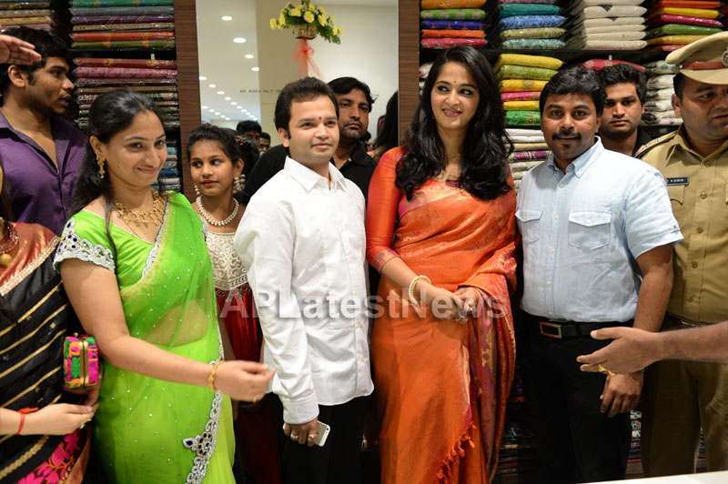 Kalamandir New Showroom launched at Rajahmundry and Kakinada - Picture 38
