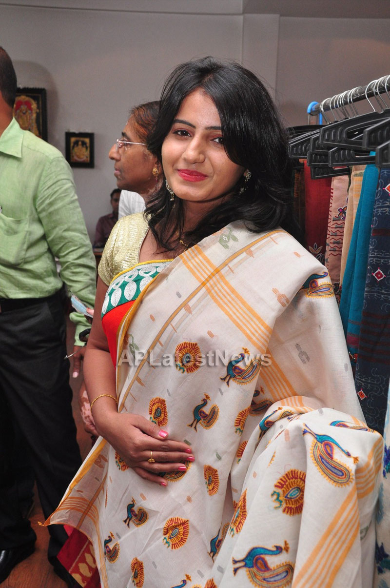Shrujan Hand Embroidery Exhibition by Tollywood Actress Tanusha, Hyderabad - Picture 9
