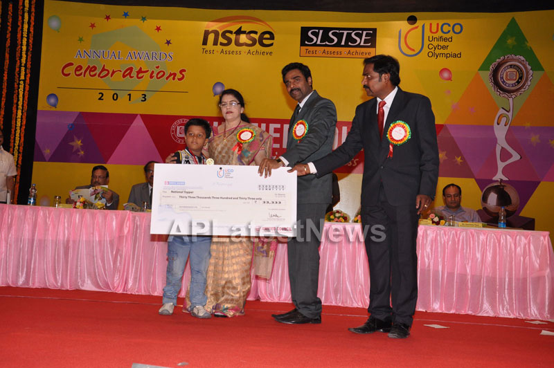 Unified Council Annual Awards Cemony - Union minister Killi Krupa Rani - Picture 2