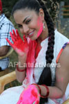 Veena Malik in the colour of Holi - Picture 6