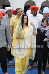 Veena Malik at Holy shrine of Gurudwara - Picture 30