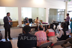 Media Conference by Shri Nitin Gadkari in Bay area, Fremont, CA, USA - Picture 20