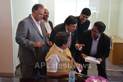 Media Conference by Shri Nitin Gadkari in Bay area, Fremont, CA, USA - Picture 1