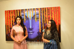 Actress Shriya Saran inaugurates Rakhi Baid art exhibition - Krishnansh - Picture 3