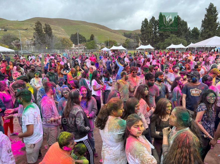 FOG Holi, Festival of Colors - Fremont, CA, USA - Picture 2