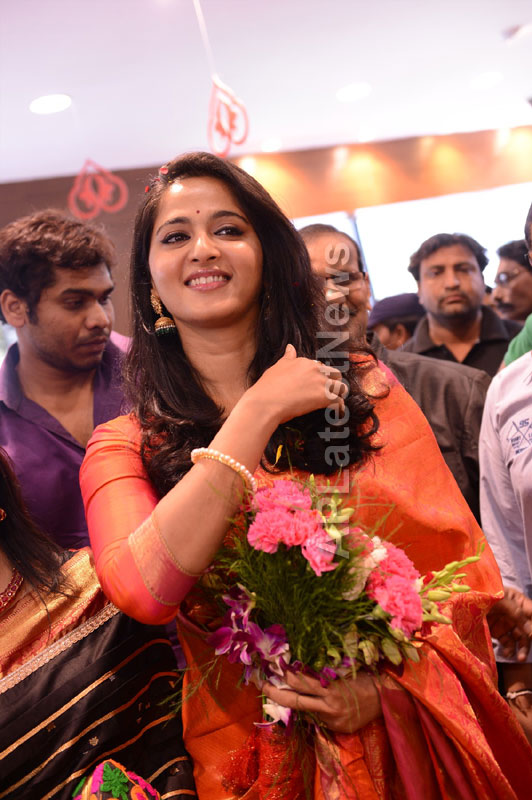 Kalamandir New Showroom launched at Rajahmundry and Kakinada - Picture 18