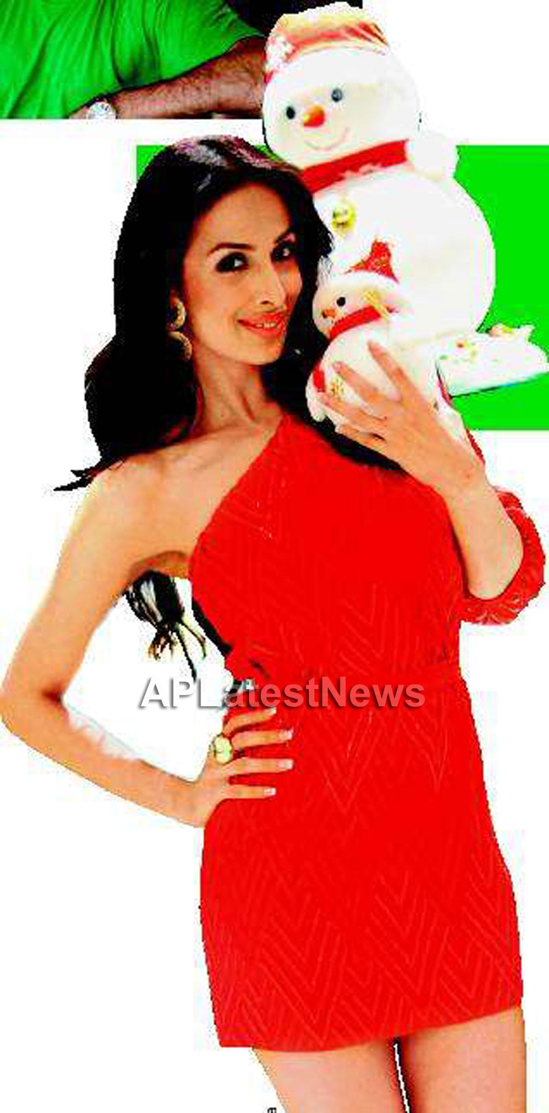 Priyanka, Kareena and Shanti got in Top 20 actress as Sexy Santa in BCCUK News - Picture 1