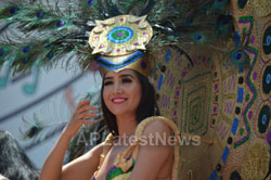 Carnaval Grand Parade at Mission District, San Francisco, CA, USA - Picture 3