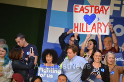 Campaign visit of Hillary Clinton - La Escuelita School, Oakland, CA, USA - Picture 13