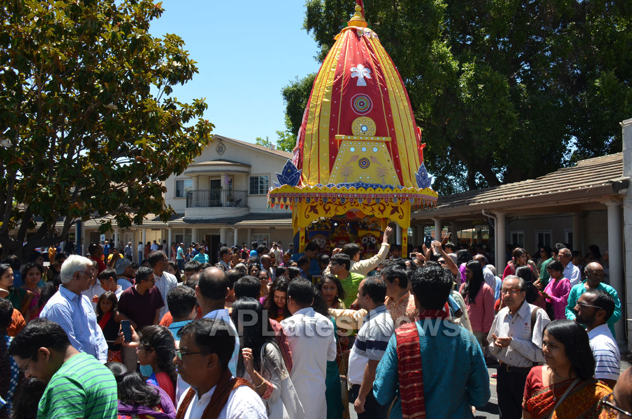 Grand Jagannath Rath Yathra - Fremont Hindu Temple, Fremont, CA, USA - Picture 6