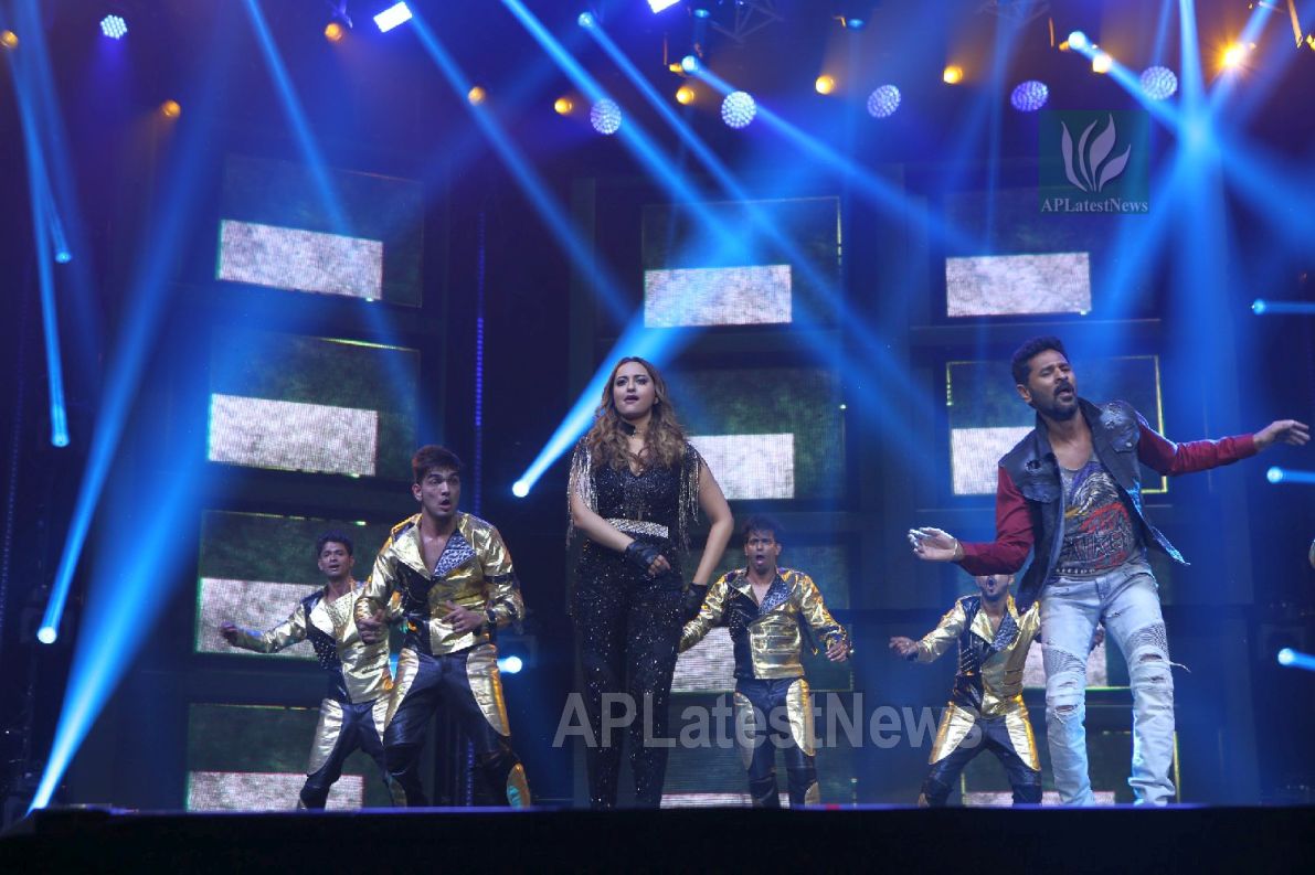 Da-Bangg Live in Concert - Big Bang by Bollywood Superstars to be held in Hyderabad - Picture 19